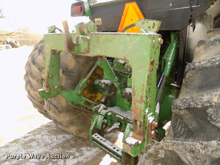 image for item DD2884 1983 John Deere 4850 MFWD tractor