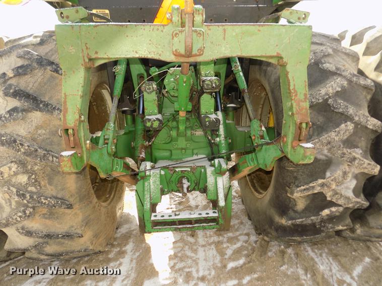 image for item DD2884 1983 John Deere 4850 MFWD tractor