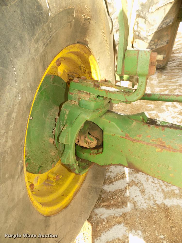 image for item DD2884 1983 John Deere 4850 MFWD tractor