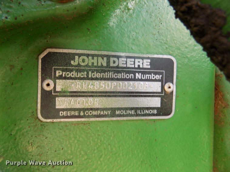image for item DD2884 1983 John Deere 4850 MFWD tractor