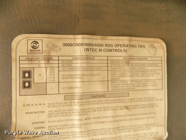 image for item DD2891 2006 International 7300 digger derrick truck