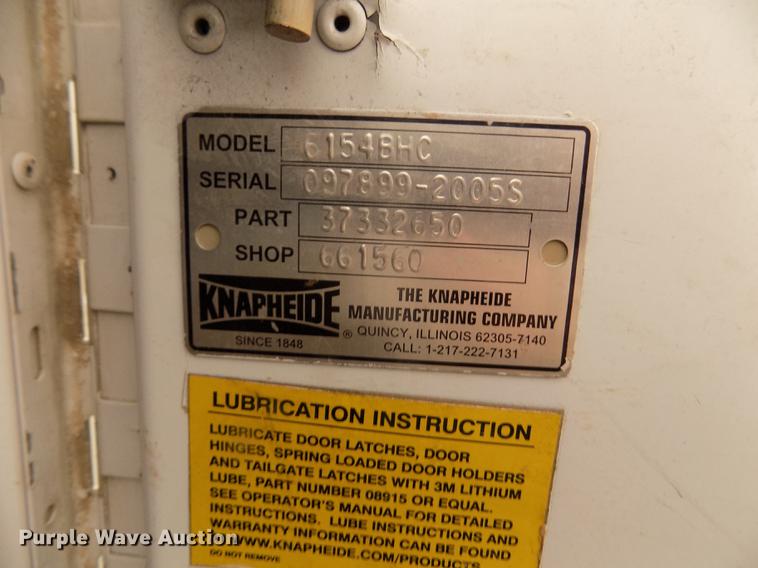 image for item DD2891 2006 International 7300 digger derrick truck