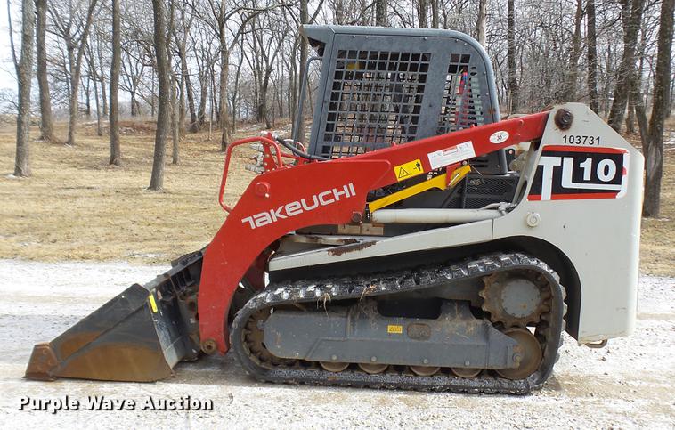 image for item DD9026 2014 Takeuchi TL10 skid steer