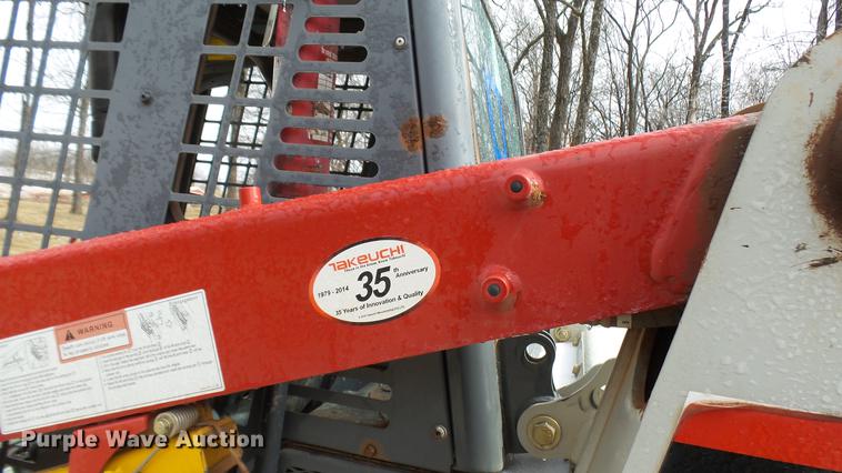 image for item DD9026 2014 Takeuchi TL10 skid steer