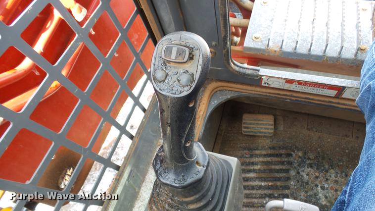 image for item DD9026 2014 Takeuchi TL10 skid steer