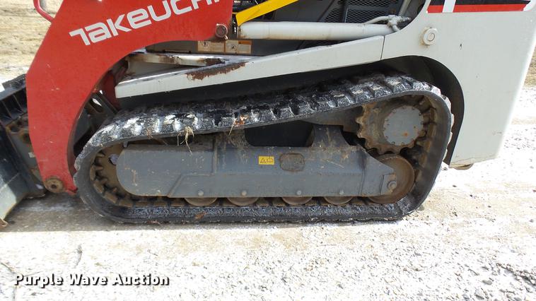 image for item DD9026 2014 Takeuchi TL10 skid steer