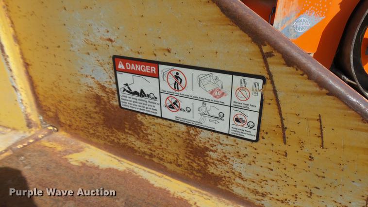 image for item DD9038 1993 Vermeer BC1250 chipper