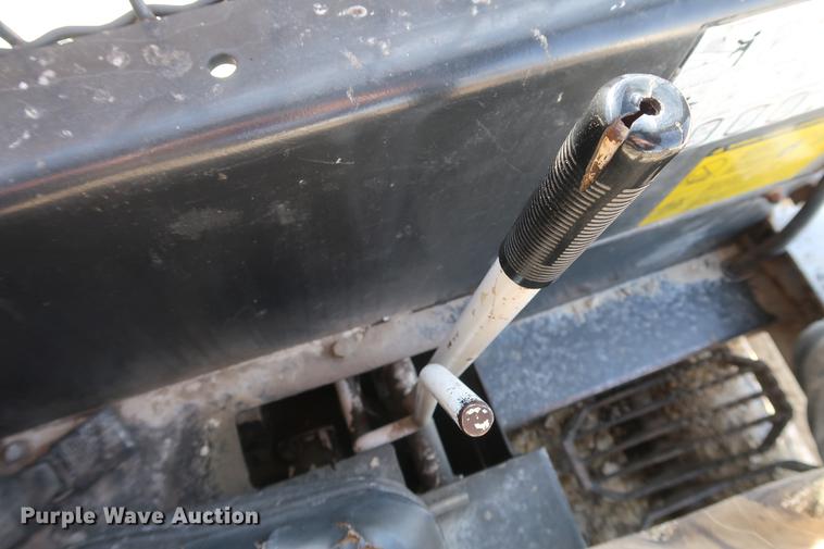 image for item DD9564 1977 Bobcat 974 skid steer