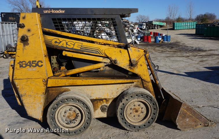 image for item DE3137 1996 Case 1845C skid steer