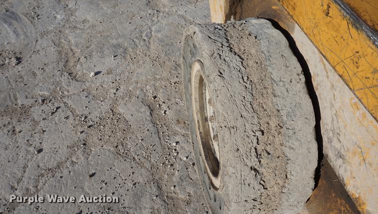 image for item DE3137 1996 Case 1845C skid steer