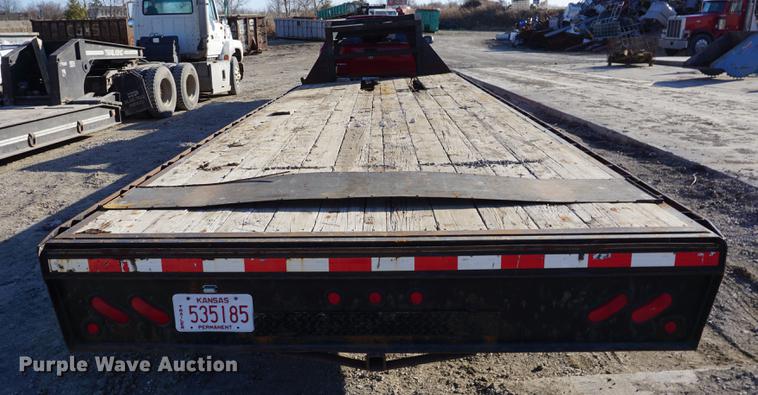 image for item DE3139 2007 Lamar equipment trailer