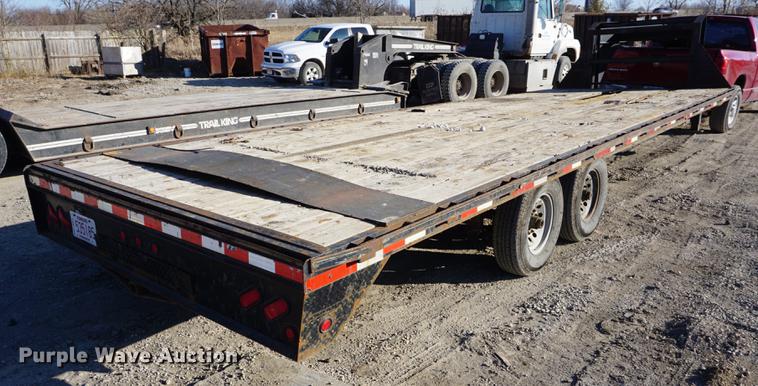 image for item DE3139 2007 Lamar equipment trailer