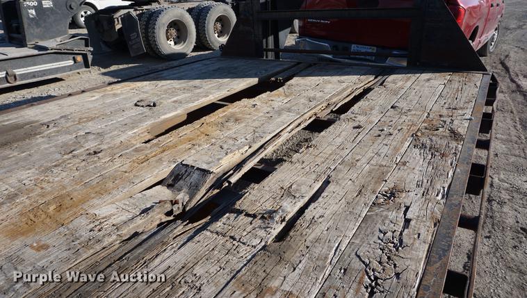 image for item DE3139 2007 Lamar equipment trailer