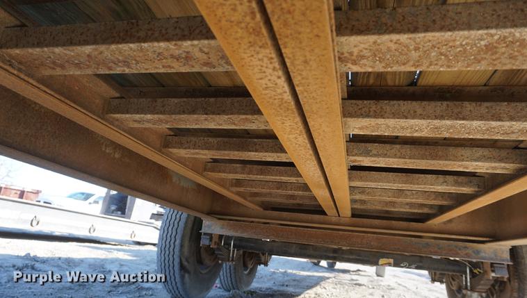 image for item DE3139 2007 Lamar equipment trailer