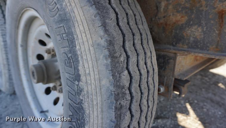 image for item DE3139 2007 Lamar equipment trailer