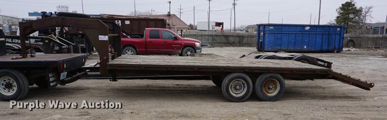 image for item DE3140 2006 shop built equipment trailer