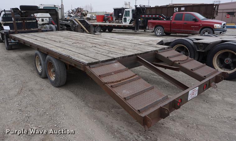 image for item DE3140 2006 shop built equipment trailer