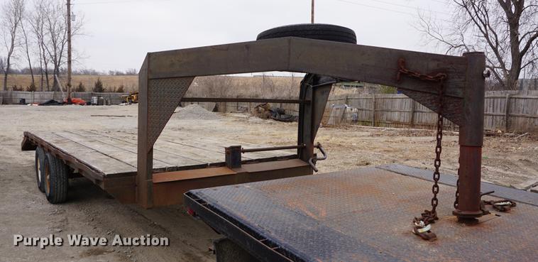 image for item DE3140 2006 shop built equipment trailer