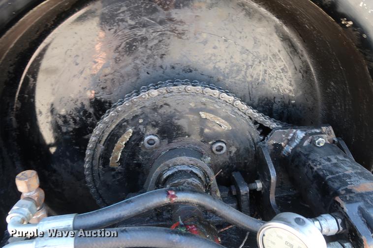 image for item DF3540 2006 International 7600 vacuum truck