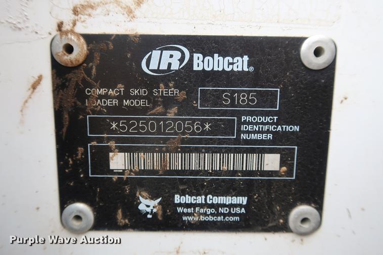image for item DF3543 2004 Bobcat S185 skid steer