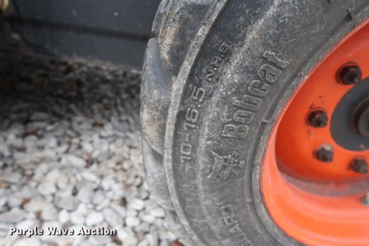 image for item DF3543 2004 Bobcat S185 skid steer