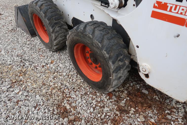 image for item DF3543 2004 Bobcat S185 skid steer