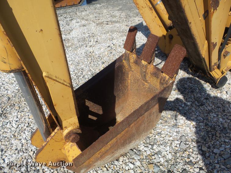 image for item DM9986 Case D100 skid steer backhoe