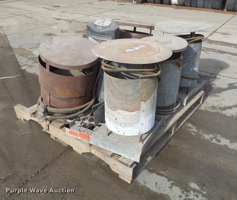 image for item DM9987 (9) heaters