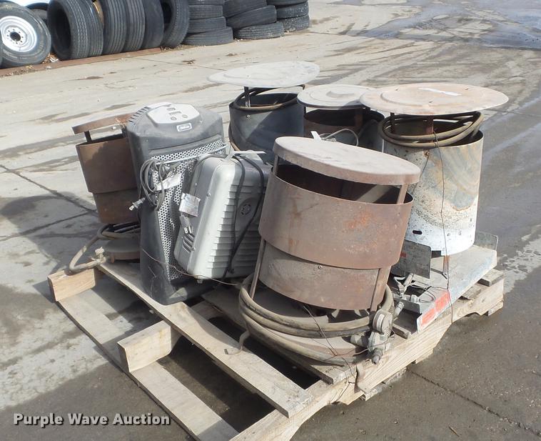 image for item DM9987 (9) heaters