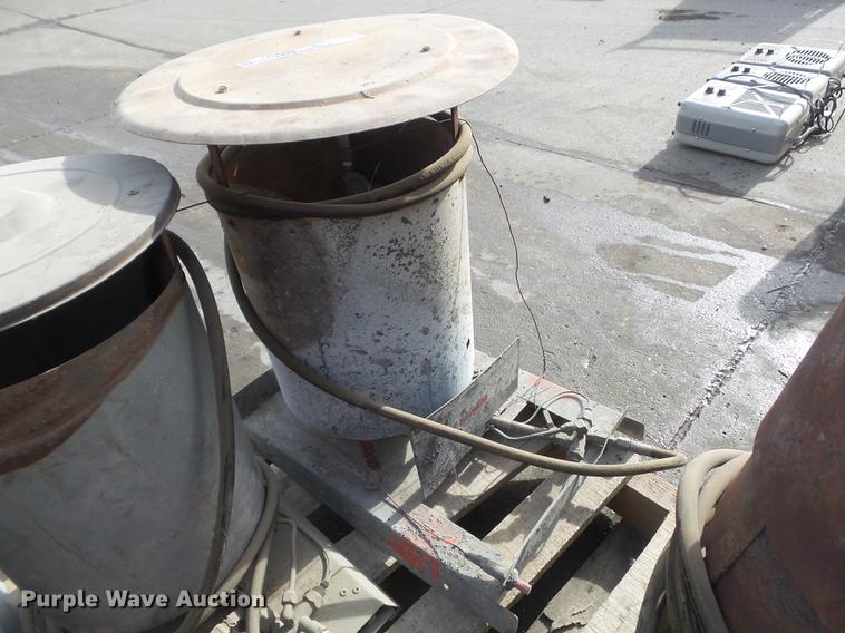 image for item DM9987 (9) heaters