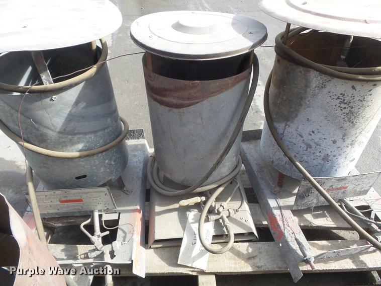 image for item DM9987 (9) heaters