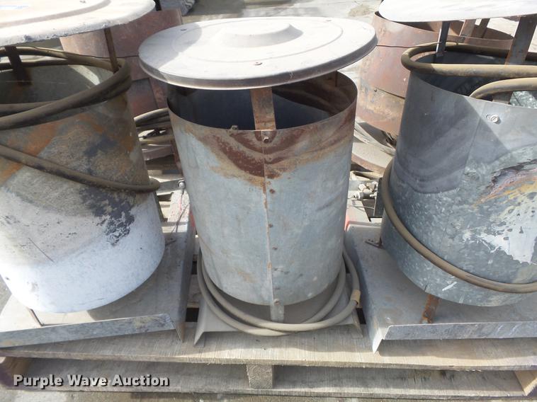 image for item DM9987 (9) heaters