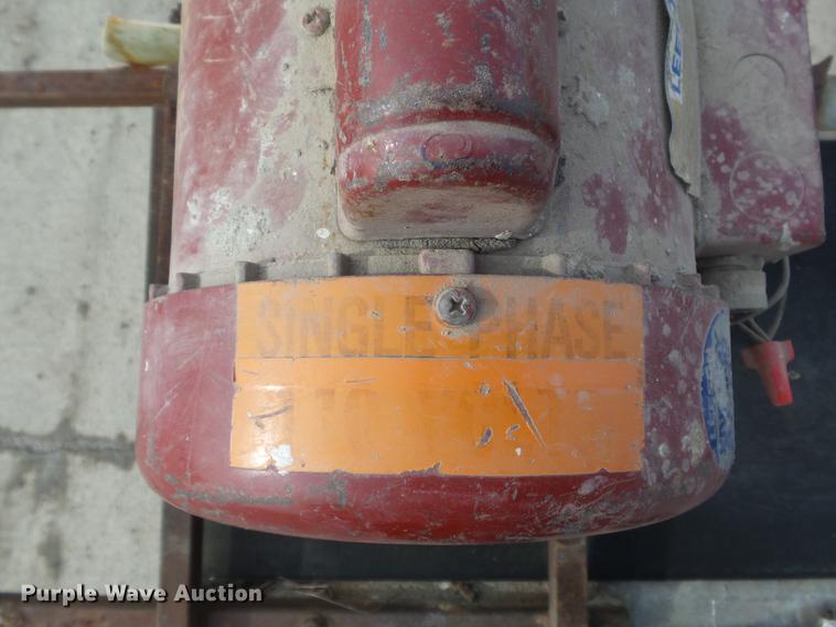 image for item DM9988 (2) Clark Machinery conveyors