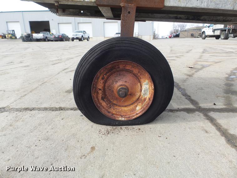 image for item DM9988 (2) Clark Machinery conveyors