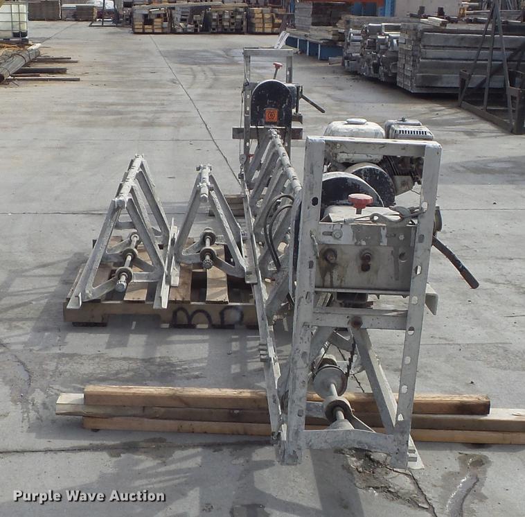 image for item DM9989 Blitzscreed screed