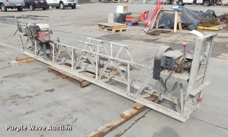 image for item DM9989 Blitzscreed screed