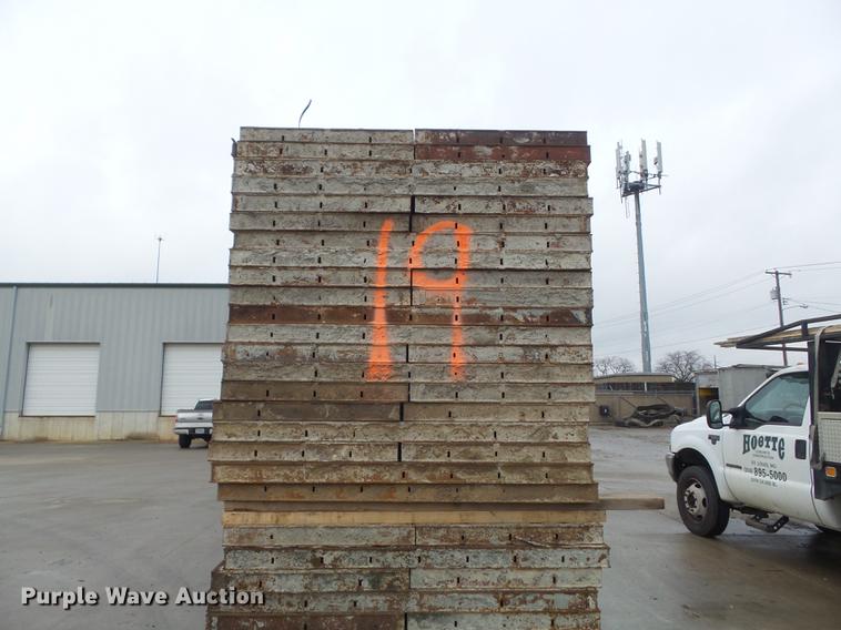 image for item DM9991 (184) concrete forms