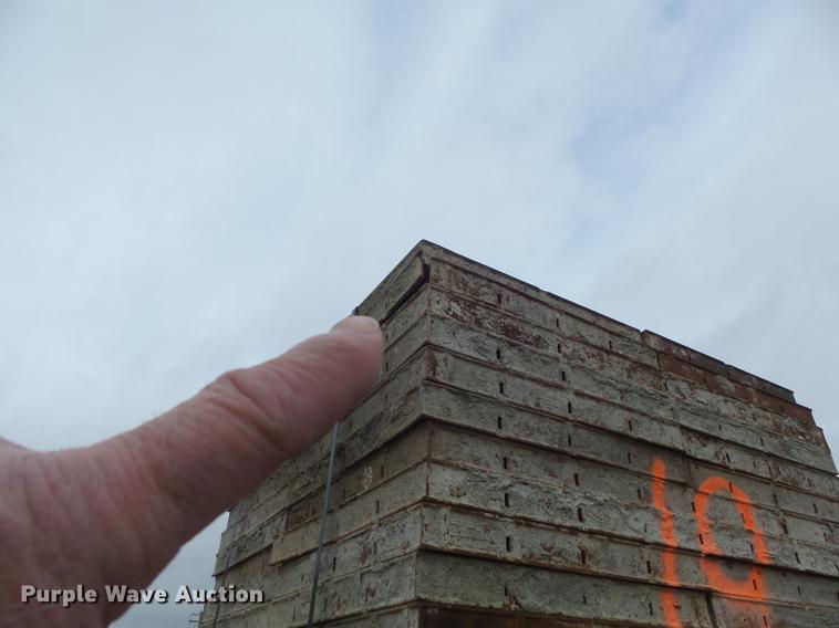 image for item DM9991 (184) concrete forms