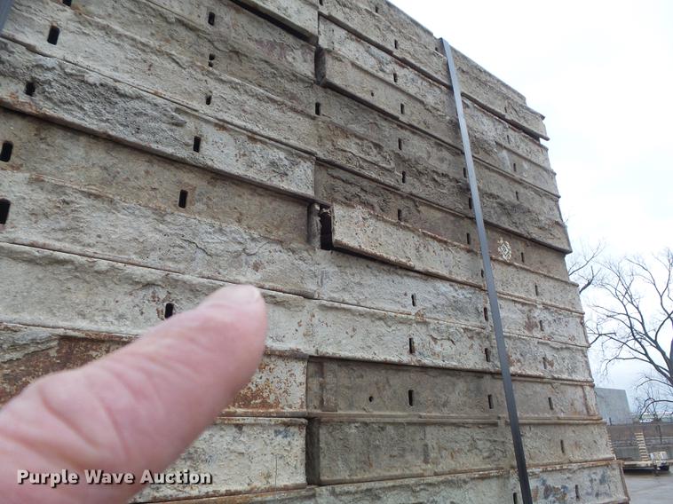 image for item DM9991 (184) concrete forms