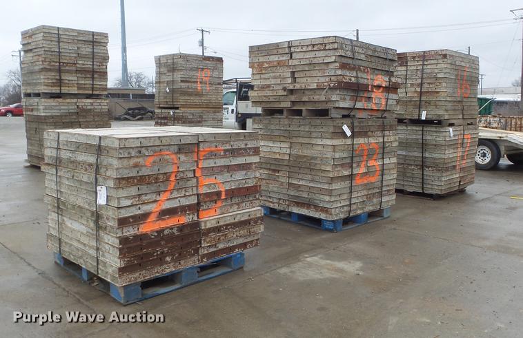 image for item DM9992 (144) concrete forms