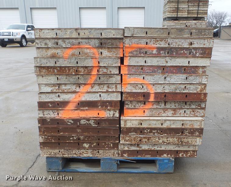 image for item DM9992 (144) concrete forms