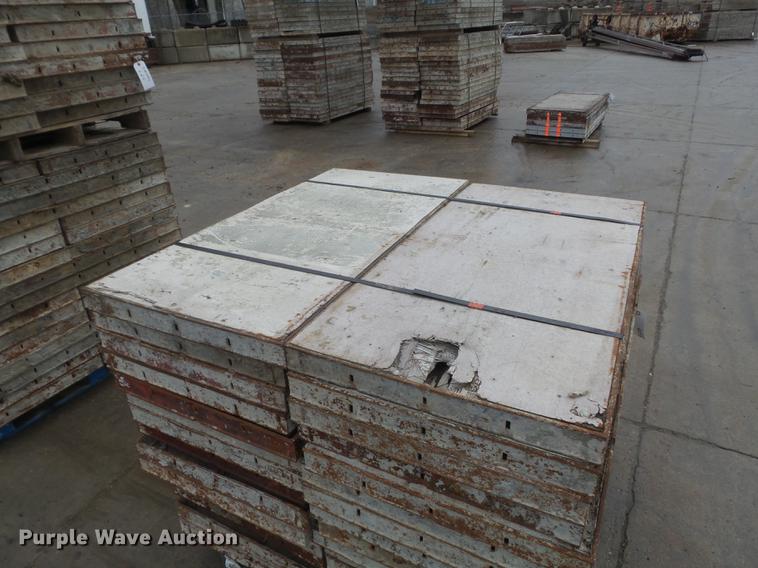 image for item DM9992 (144) concrete forms