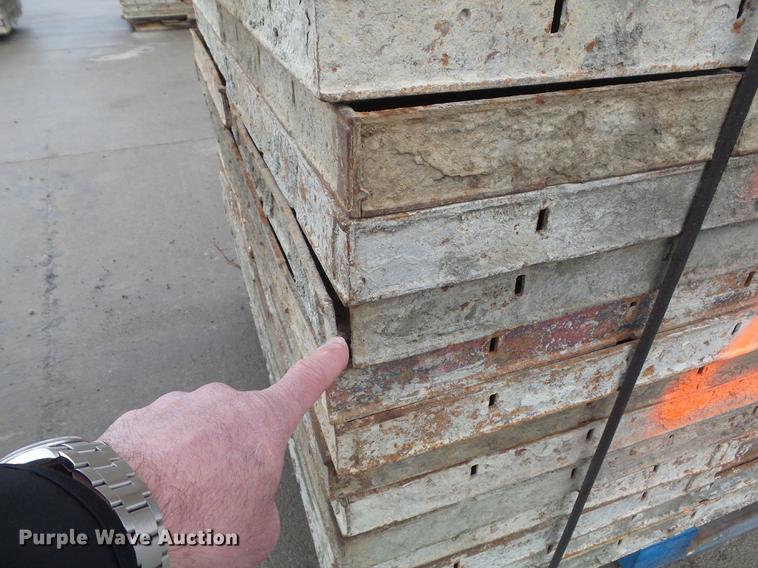 image for item DM9992 (144) concrete forms