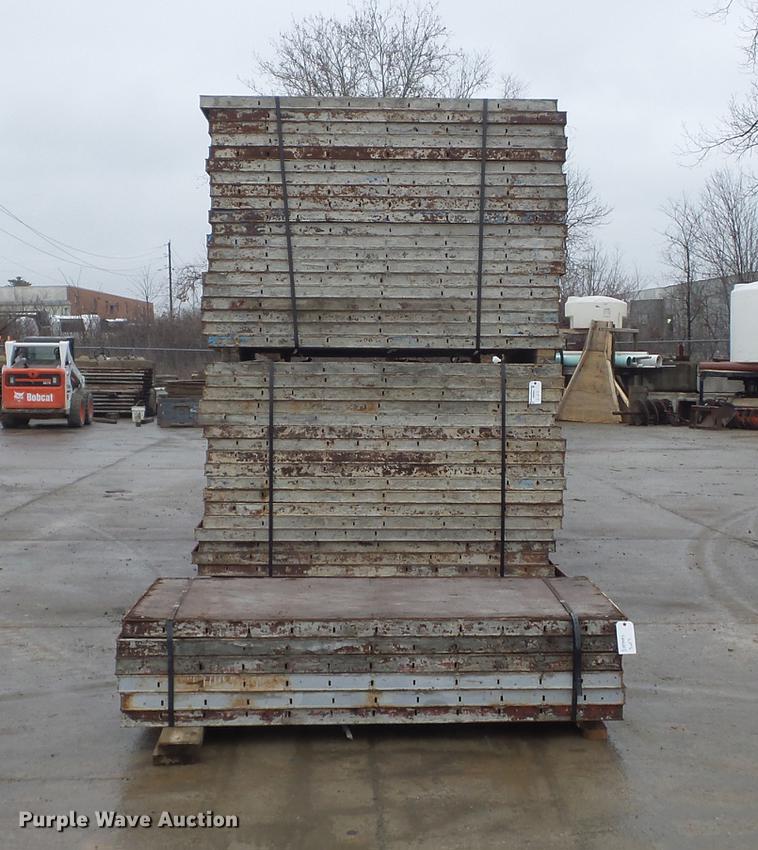 image for item DM9993 (166) concrete forms