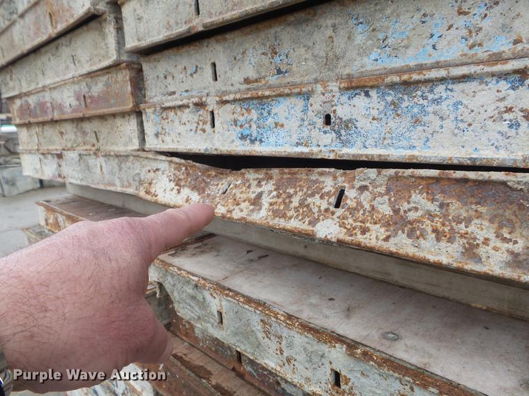 image for item DM9993 (166) concrete forms