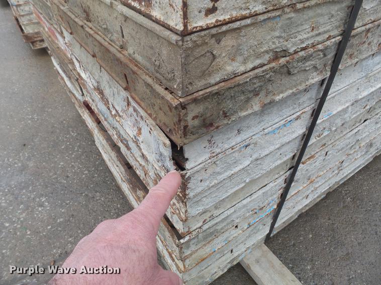 image for item DM9994 (182) concrete forms