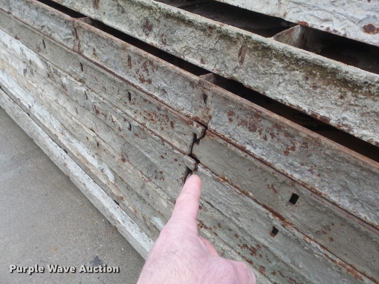 image for item DM9995 (114) concrete forms