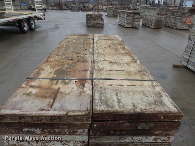 image for item DM9995 (114) concrete forms