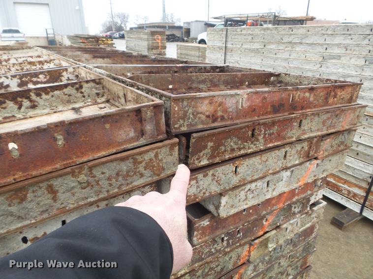 image for item DM9996 (161) concrete forms