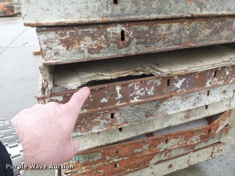 image for item DM9996 (161) concrete forms